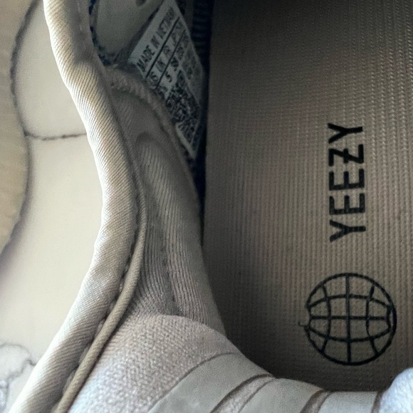 Yeezy Cream and White Sneakers - Picture 3 of 6